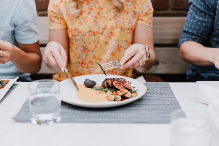 La Alimentación: Clave para una Vida Saludable y Plena de Energía
